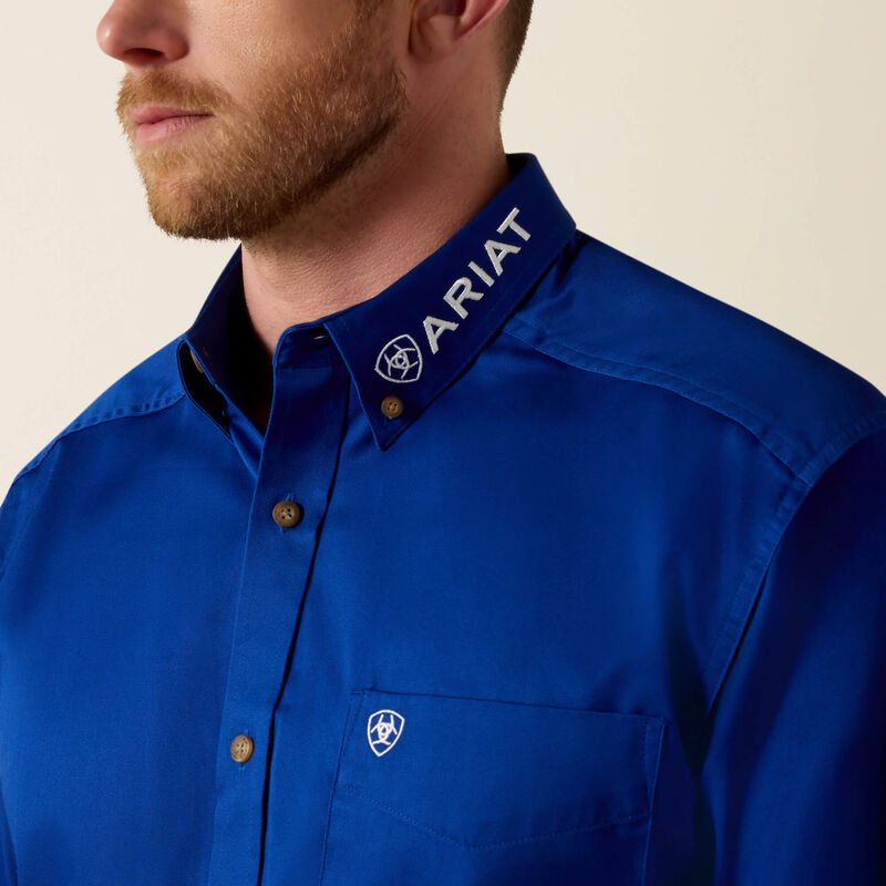 ARIAT Men's Team Logo Twill Classic Fit Shirt 10017498