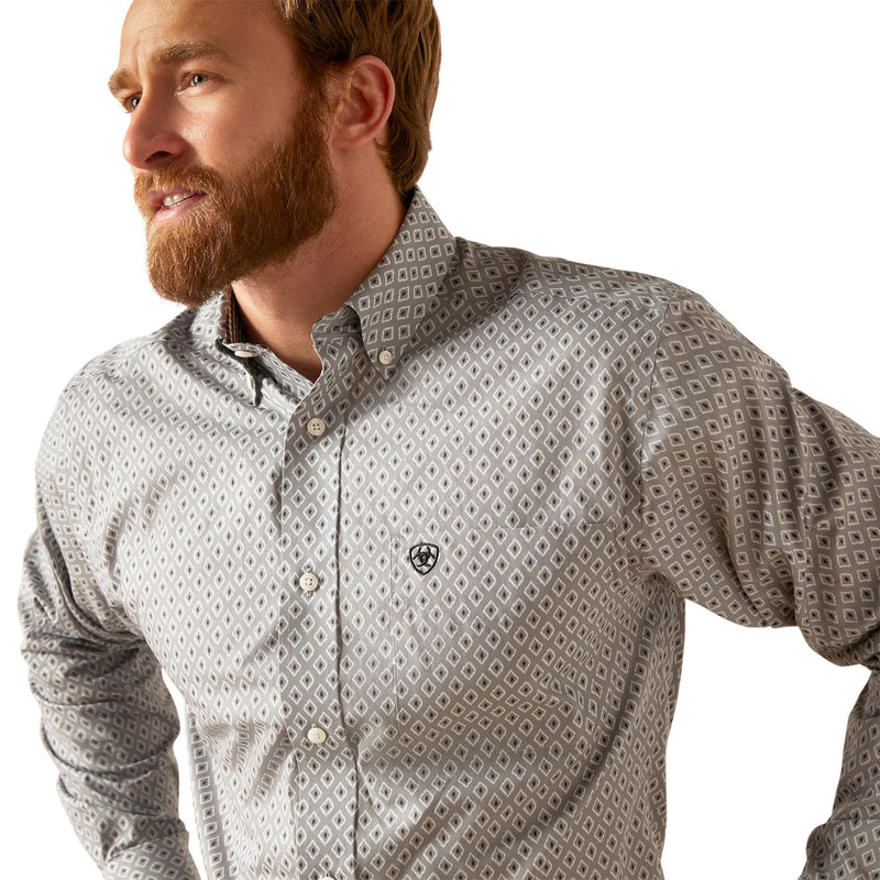 ARIAT Men's Wrinkle Free Fitted Val Long Sleeve Shirt 10046553