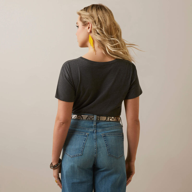 Camiseta ARIAT con estampado de vaca y girasol para mujer 10047640 