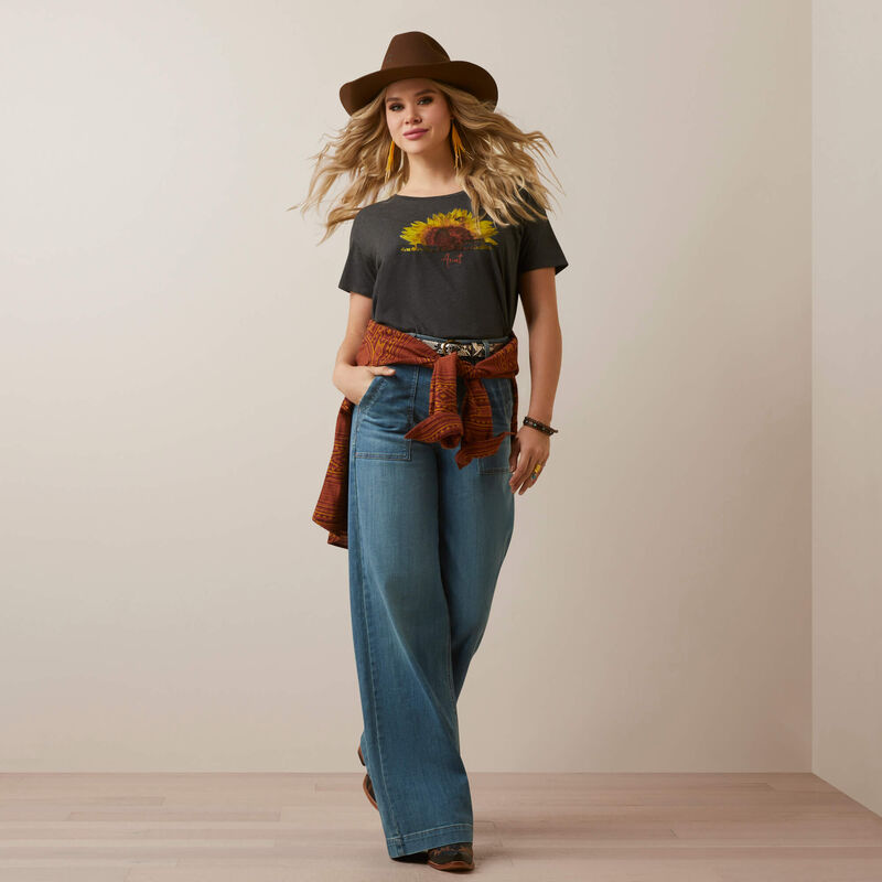 Camiseta ARIAT con estampado de vaca y girasol para mujer 10047640 