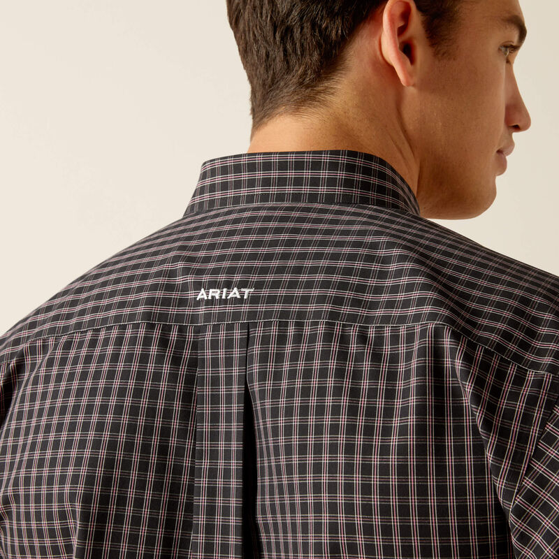 ARIAT Men's Wrinkle Free Brooklyn Fitted Shirt 10051476