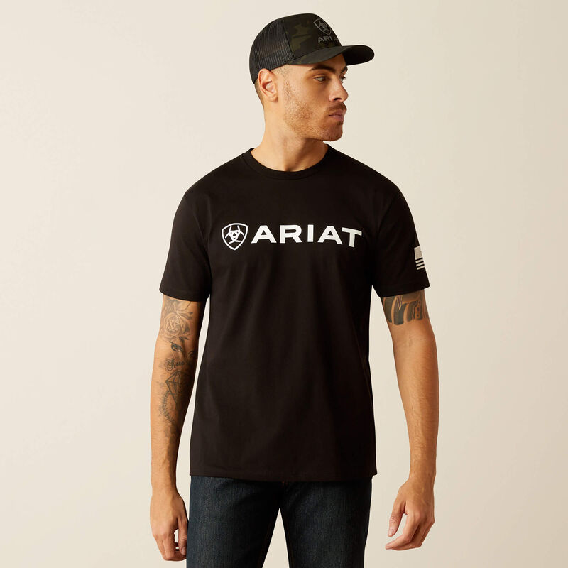 Camiseta de manga corta con bandera y escudo de ARIAT para hombre 10054197