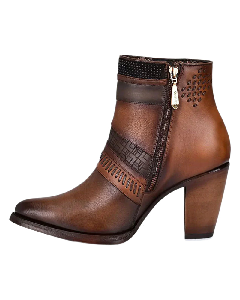 CUADRA Women's Ankle Engraved Bovine Leather Bootie CU619