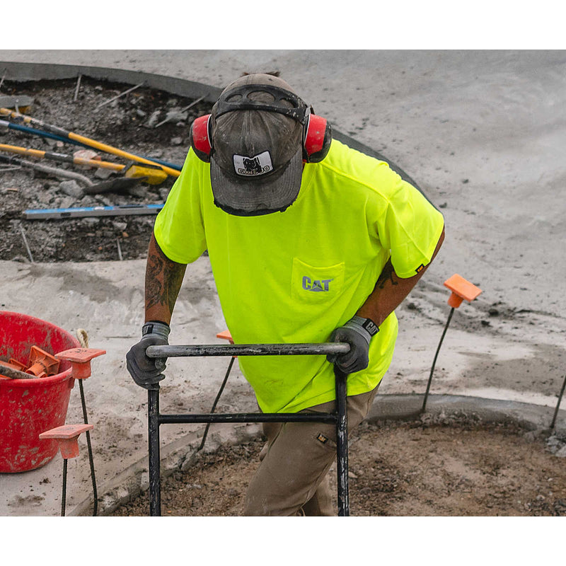 CATERPILLAR Men's Trademark Hi-Vis Pocket T-Shirt 1510499