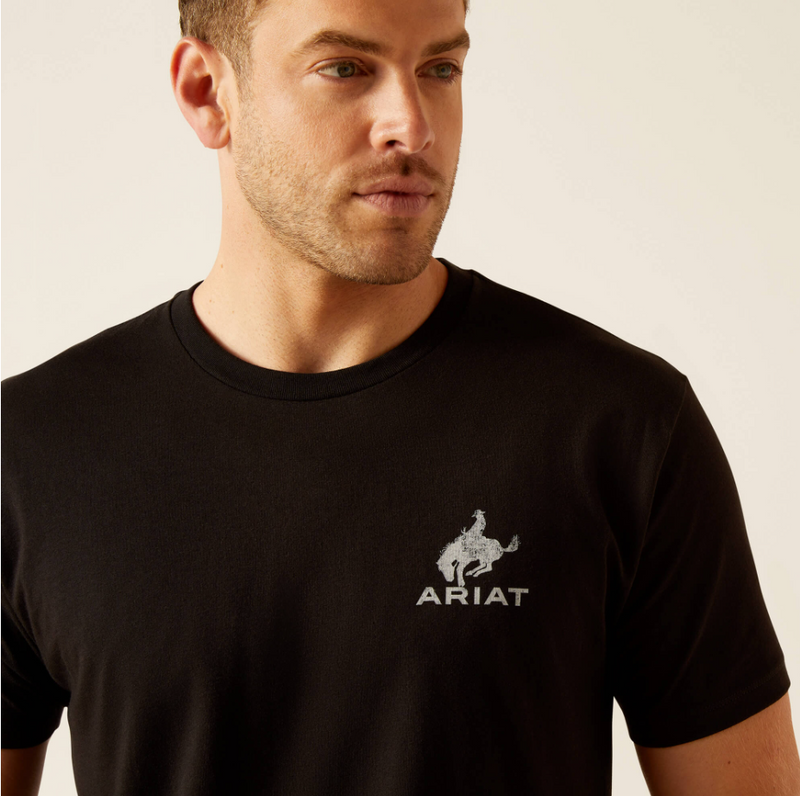 Camiseta ARIAT para hombre con la bandera del Bronco 10047897