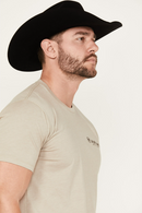 Camiseta gráfica de manga corta con el logotipo de la bandera de Zuni para hombre de ARIAT 10047888