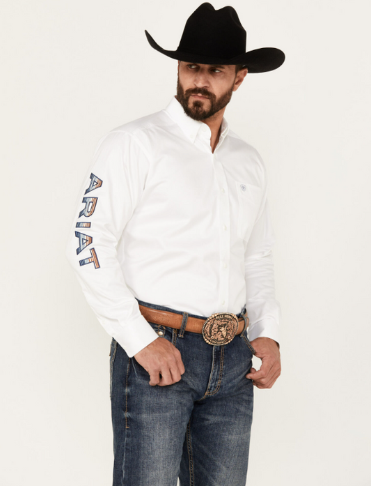 Camiseta clásica de sarga con logotipo del equipo ARIAT para hombre 10047242