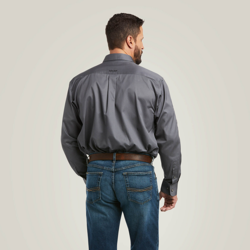 ARIAT Men's Team Logo Twill Classic Fit Shirt 10037479