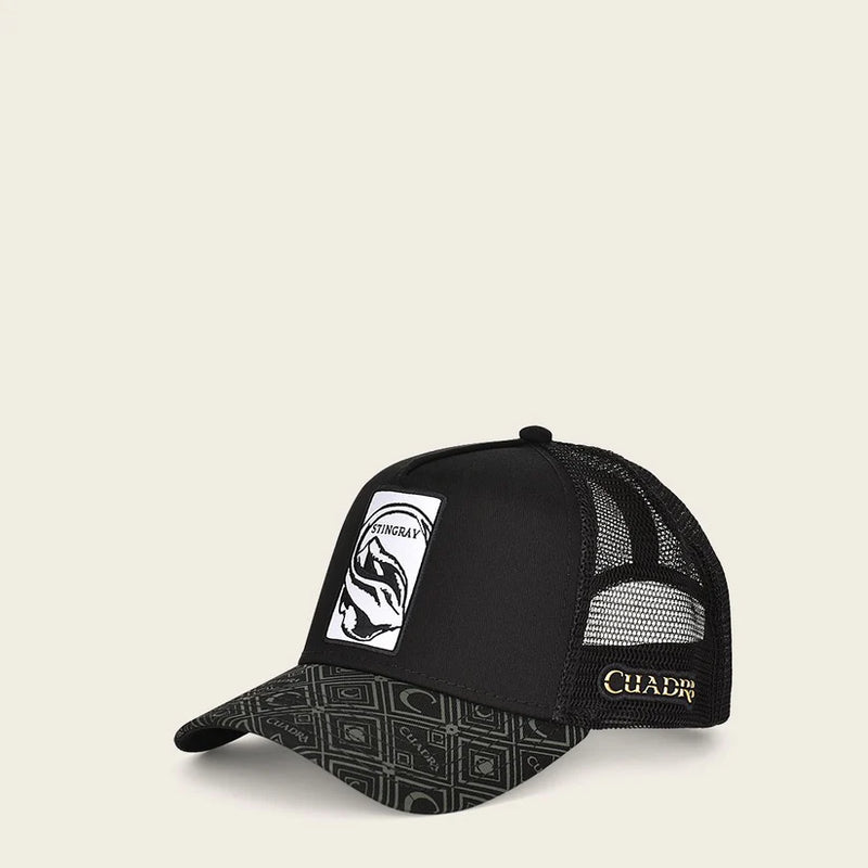 Gorra CUADRA para hombre con cierre a presión y parche de raya bordado CC108