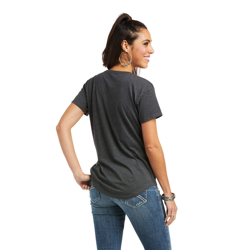 ARIAT Women's Far Chick T- Shirt 10037791