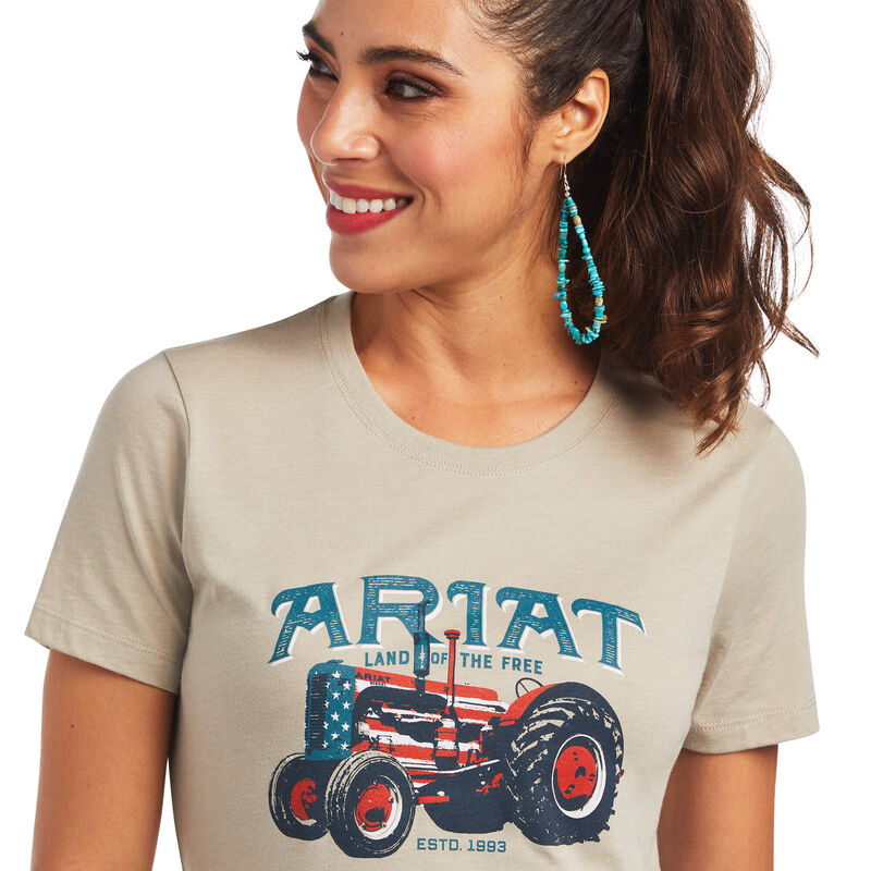 ARIAT Women's Tractor USA T-Shirt 10040958