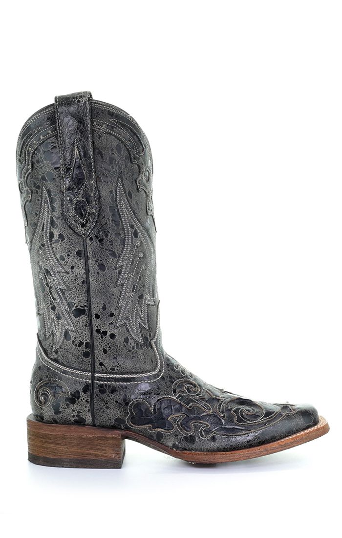 CORRAL BOOTS Women's Snake Inlay Western Boot A2402